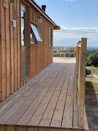 Kır Evi, 1 En Büyük (King) Boy Yatak