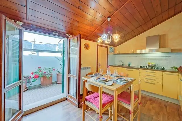 Standard Apart Daire, Birden Çok Yatak (Cosy Loft 500m From Sea)