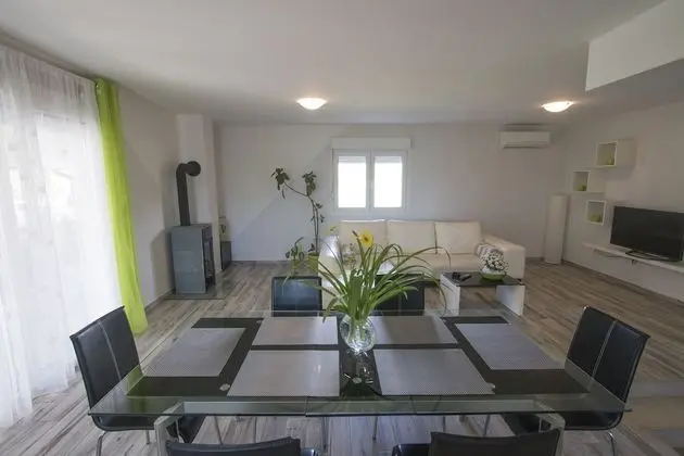 Villa, Kişiye Özel Havuzlu