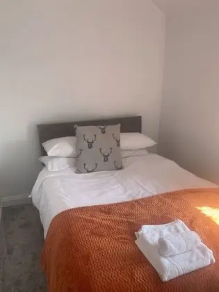 Family Tek Büyük veya İki Ayrı Yataklı Oda