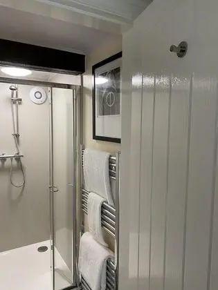 Family Kır Evi, Banyolu/Duşlu