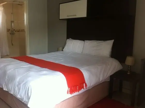 Standard Tek Büyük Yataklı Oda, Bahçe Manzaralı