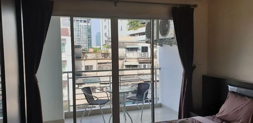1-Bedroom Premium Room
