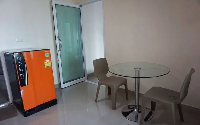 2-Bedroom Family Room
