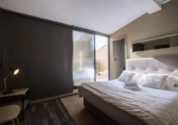 Tek Büyük Yataklı Oda, Teras