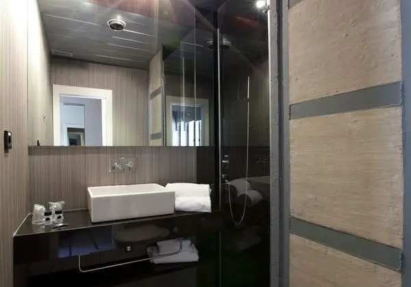 Tek Büyük Yataklı Oda, 1 En Büyük (King) Boy Yatak