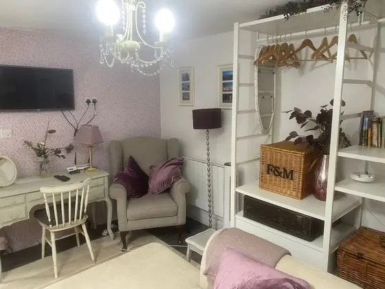 Apart Daire, 1 En Büyük (King) Boy Yatak