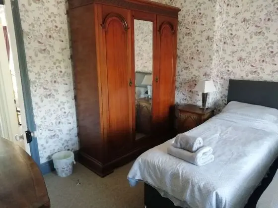 Kır Evi, 2 Büyük (Queen) Boy Yatak
