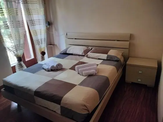 Ev, 2 Büyük (Queen) Boy Yatak