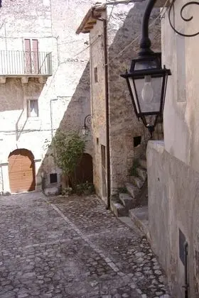 Ev, 2 Büyük (Queen) Boy Yatak