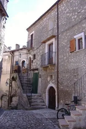 Ev, 2 Büyük (Queen) Boy Yatak