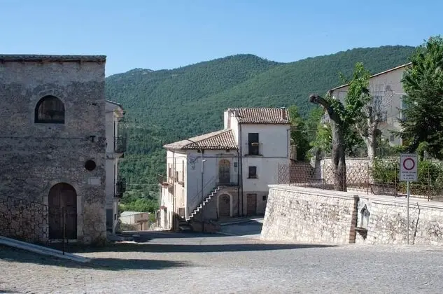 Ev, 2 Büyük (Queen) Boy Yatak