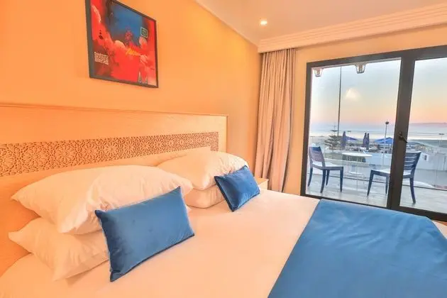 Deluxe Tek Büyük Yataklı Oda, Deniz Manzaralı