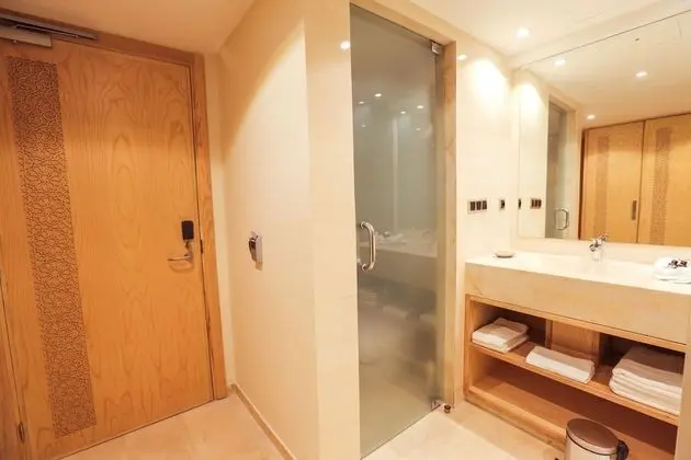 Deluxe Tek Büyük Yataklı Oda, Deniz Manzaralı