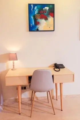 Standard Tek Büyük veya İki Ayrı Yataklı Oda, Engellilere Uygun