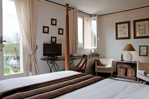 Superior Tek Büyük Yataklı Oda, Balkon, Nehir Manzaralı (Vignoble)