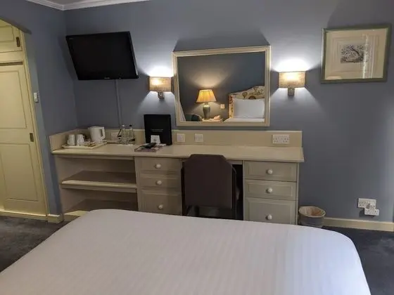 Tek Büyük Yataklı Oda, 1 Çift Kişilik Yatak, Avlu