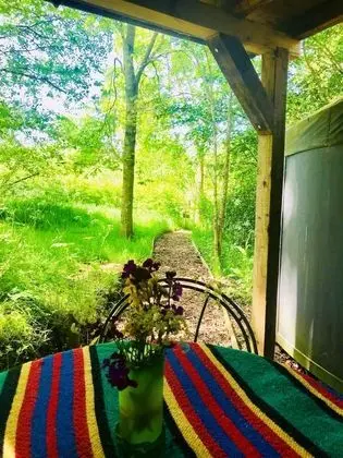 Romantic Çadır, Birden Çok Yatak, Sigara İçilmez