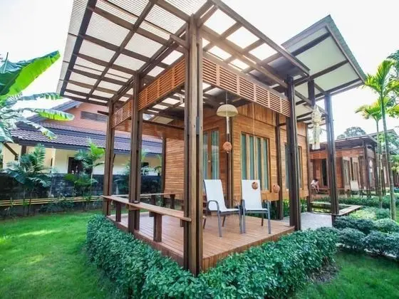 Private Garden Cottage