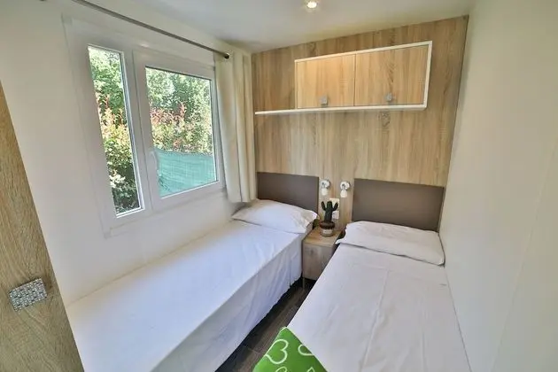 Exclusive Kır Evi, Göl Manzaralı (Apple)