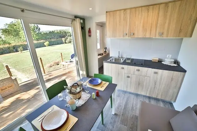 Exclusive Kır Evi, Göl Manzaralı (Apple)