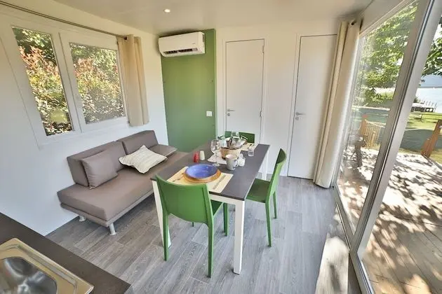 Exclusive Kır Evi, Göl Manzaralı (Apple)