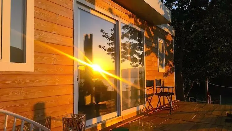 Exclusive Kır Evi, Göl Manzaralı (Apple)