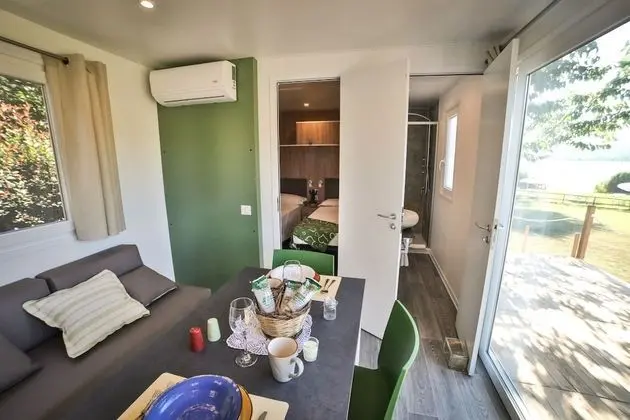 Exclusive Kır Evi, Göl Manzaralı (Cherry)