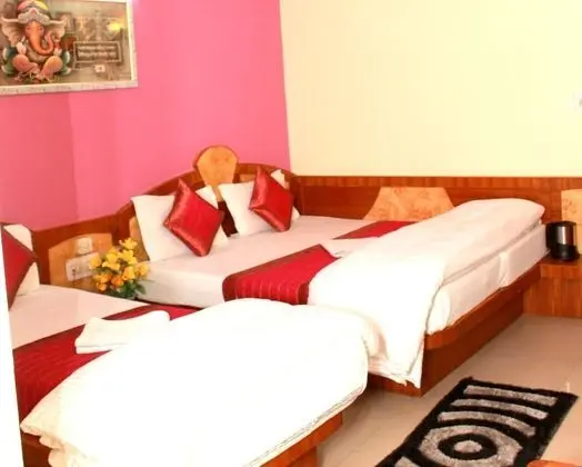 Deluxe Üç Kişilik Oda