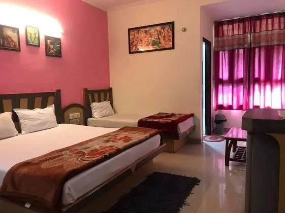 Deluxe Üç Kişilik Oda