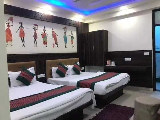 Deluxe Üç Kişilik Oda