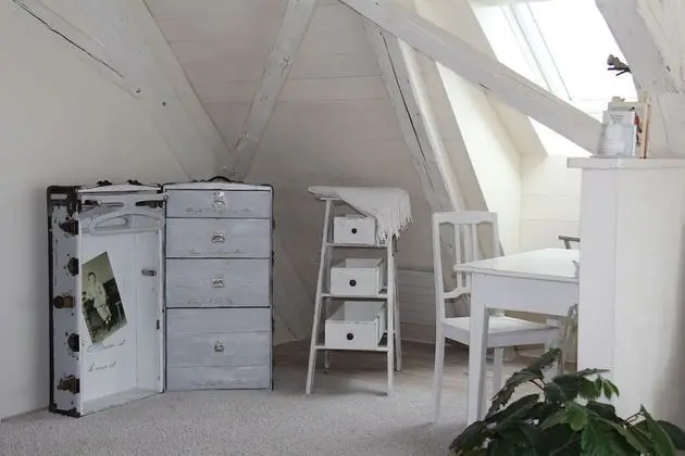 Design Tek Büyük Yataklı Oda, Dağ Manzaralı (Blanche)