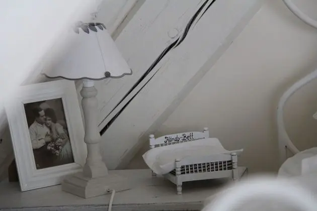 Design Tek Büyük Yataklı Oda, Dağ Manzaralı (Blanche)