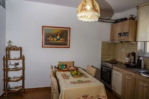 Apart Daire, Bahçe Manzaralı