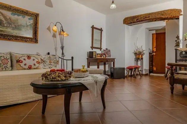 Apart Daire, Bahçe Manzaralı
