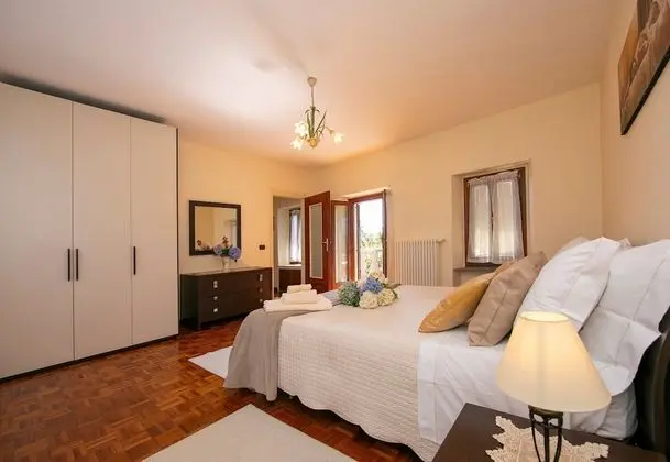 Family Villa, Birden Çok Yatak, 2 Banyolu, Bahçeli (The Cottage on the Lake)