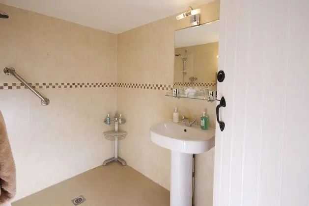Tek Büyük Yataklı Oda, Veranda (Burley)