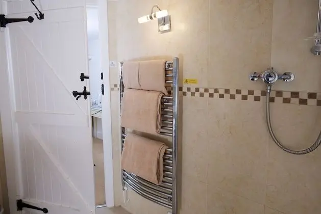 Tek Büyük Yataklı Oda, Veranda (Burley)