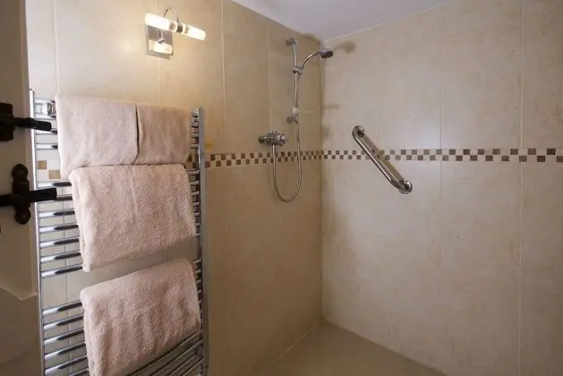 Tek Büyük Yataklı Oda, Veranda (Burley)