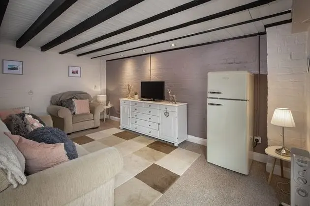 Kır Evi, 1 Büyük (Queen) Boy Yatak