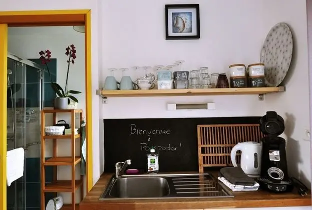 Stüdyo (Studio Melon)