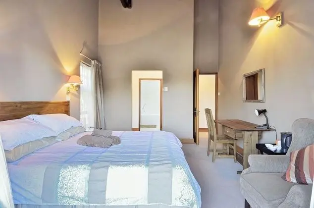 Comfort Tek Büyük Yataklı Oda