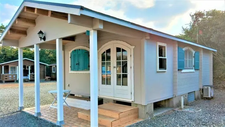 Family Kır Evi (Type C)