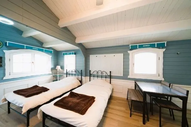 Family Kır Evi (Type C)