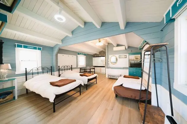 Family Kır Evi (Type C)