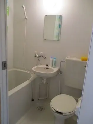 Kır Evi, Buzdolabı ve Mikrodalga, Bahçe Manzaralı