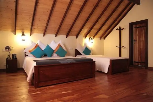 Signature Kır Evi, 4 Yatak Odası, Tepe Manzaralı, Dağ Yamacı