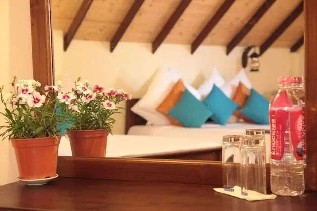 Signature Kır Evi, 4 Yatak Odası, Tepe Manzaralı, Dağ Yamacı