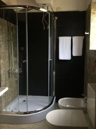 Signature Kır Evi, 4 Yatak Odası, Tepe Manzaralı, Dağ Yamacı