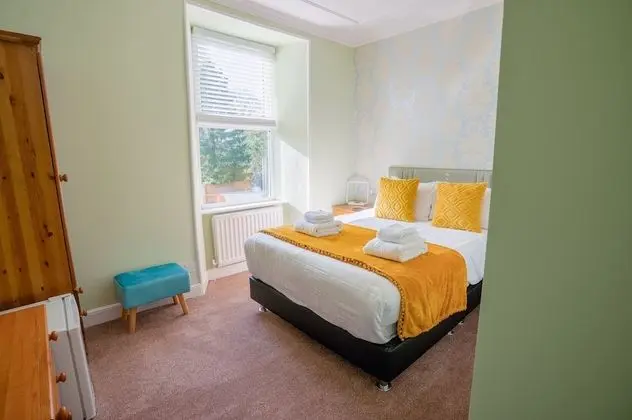 Tek Büyük Yataklı Oda (Room2)